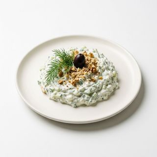 Млечна салата