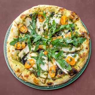 Pizza Poulet Champignons + boisson 