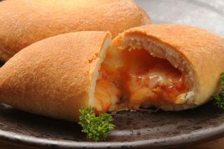 Panzerotto fritto farcito