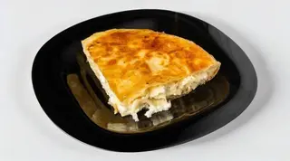 Burek sa sirom