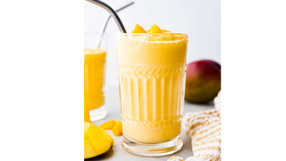 Lassi z mlekiem kokosowym i mango (wegańskie)
