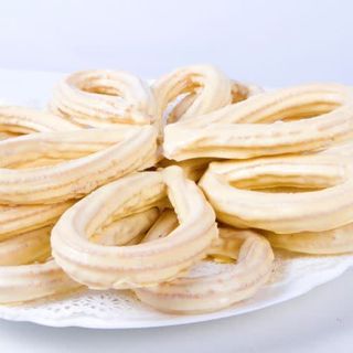 Churros Cubiertos De Chocolate Blanco (4 Uds.)