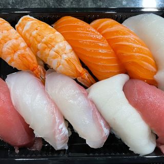 Nigiri Mix (10 Pzs.)