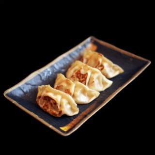 70. Gyozas Al Plancha De Cerdo Y Verduras (5 Uds.)