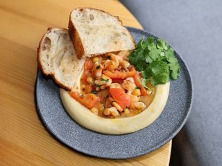 Хумус з креветками (220g)