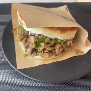肉夹馍(牛肉)