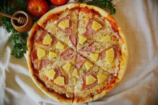 Pizza Hawajska