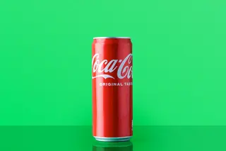 Coca-Cola in lattina 33 cl