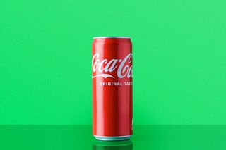 Coca-Cola in lattina 33 cl