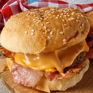 Menù Succulent con patate fritte e bibita a scelta - CodArt: 67