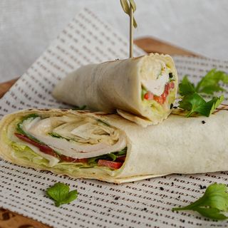 Ролл с цыплёнком