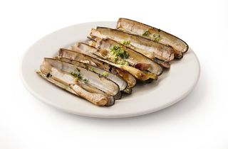 Tapa De Navajas A La Plancha