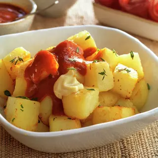 1. Patatas brava