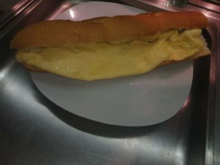 Bocadillo Tortilla Francesa