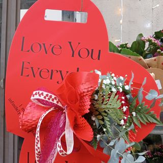 Rosa con struttura cuore 