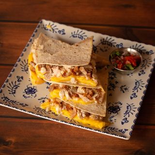 Quesadilla XL Yucatán