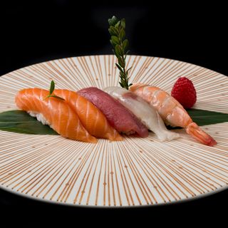 122. Nigiri misti - 6 pezzi