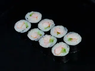 Maki z krewetką i chrupiącym ogórkiem (8szt) (120g)