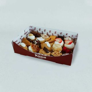 Bandeja Pasteles Variados 600 g (20 uds Aprox)