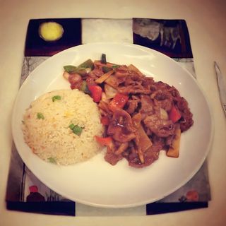 Riz Cantonnais au Bœuf