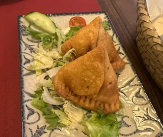 Samosa de carne (2 uds.)