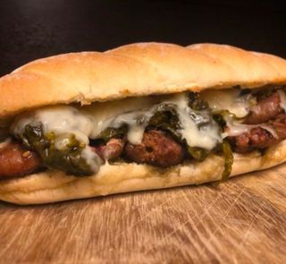 Salsiccia, friarielli, provola