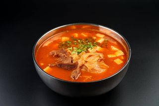 Суп "Кимчи тиге" с рисом (500 гр.)