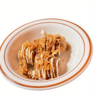 KARA-AGE CON OKONOMI, CEBOLLA FRITA Y MAYONESA (3u)