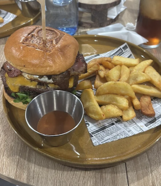 Hamburguesa NAGA BACON SPECIAL