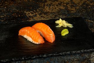 Salmon Nigiri