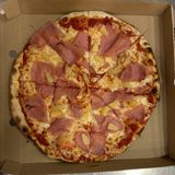 12. Pizza Hawaiana (26 cm.)