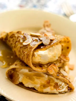 Crêpe con Mandorle a Scaglie