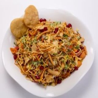 Tallarines Fritos Con Tres Delicias