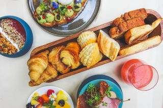 Petit Déjeuner J'adore Paris
