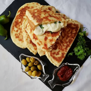 Chapati Mozzarella