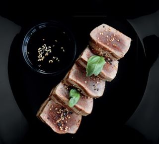 Tataki De Tuna (6 Piezas)