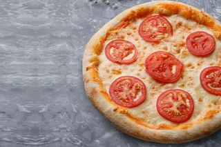 Пицца Маргарита круглая