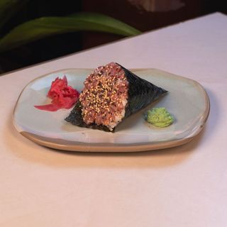 Atum Phila Temaki