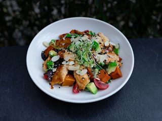 Салат з куркою та гарбузом (270g)