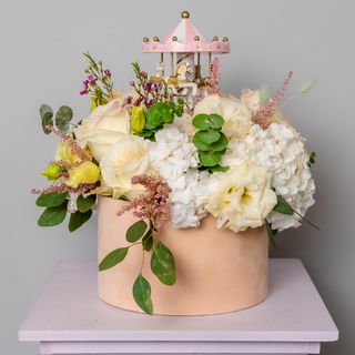 ARANJAMENT CU CARUSEL ROZ