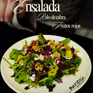 Ensalada De rulo de cabra