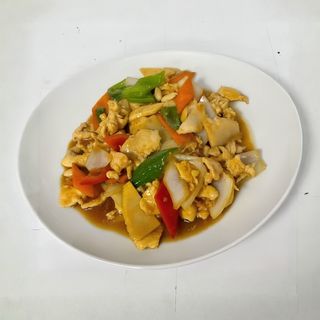 520 Pollo Con Almendras