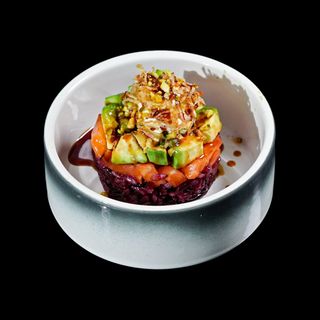 92 Tartare hamburger