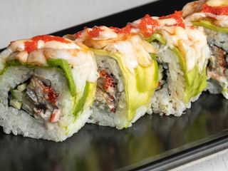SEA DRAGON ROLL 8 szt. 300g