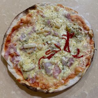 pizza cuatro estaciones