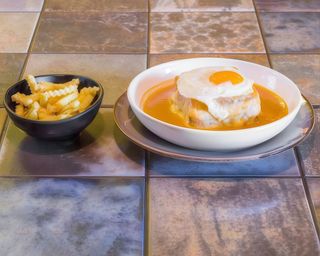 Francesinha à Nortenha