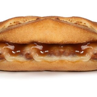 26. Frango kebab, queijo maturado e molho BBQ