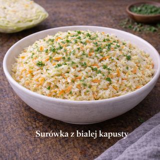 Surówka z białej kapusty