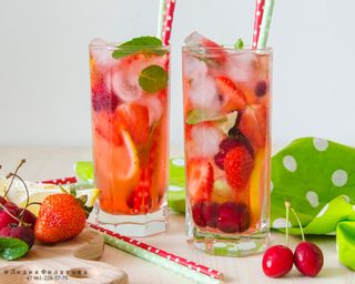 Лимонад фруктовий 300мл