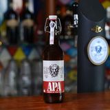 ლუდი შავი ლომი APA - ბოთლი  0,5 - იანი